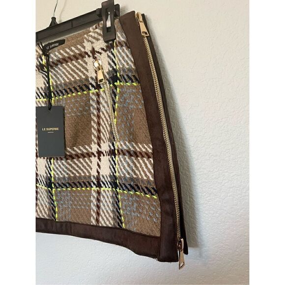 NWT -Le Superbe Quant Mini Skirt in London Brown Plaid - Picture 9 of 10